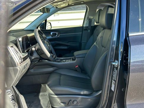 New 2025 Kia Sorento S w/ Panoramic Sunroof Package image 11