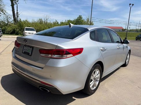 Used 2016 Kia Optima LX w/ LX Convenience Package FWD image 8
