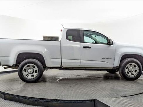 Used 2021 Chevrolet Colorado W/T w/ WT Convenience Package image 9