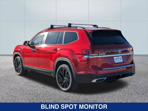 New 2025 Volkswagen Atlas SE image 3