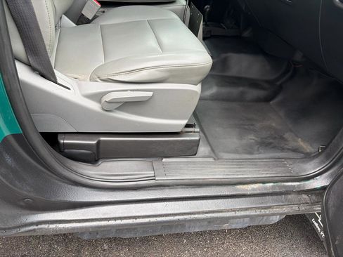 Used 2018 Chevrolet Silverado 3500 W/T w/ Snow Plow Prep Package AWD/4WD image 33