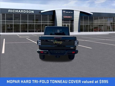 Used 2023 Jeep Gladiator Overland w/ Dual Top Group AWD/4WD image 4