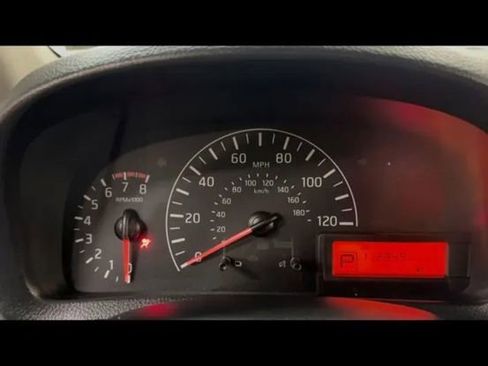 Used 2017 Nissan NV200 S image 27