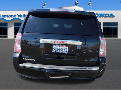 Used 2018 GMC Yukon Denali w/ Denali Ultimate Package AWD/4WD image 5