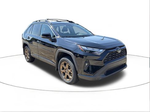 Used 2023 Toyota RAV4 AWD Hybrid image 1