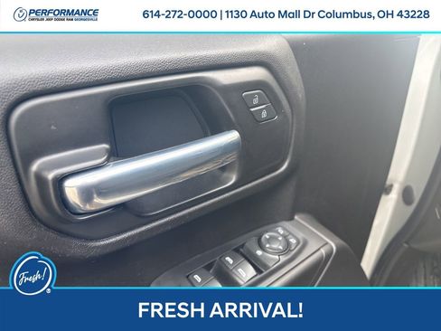Used 2021 Chevrolet Silverado 1500 Custom image 18
