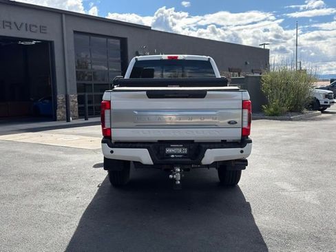 Used 2017 Ford F350 Platinum w/ Platinum Ultimate Package AWD/4WD image 4