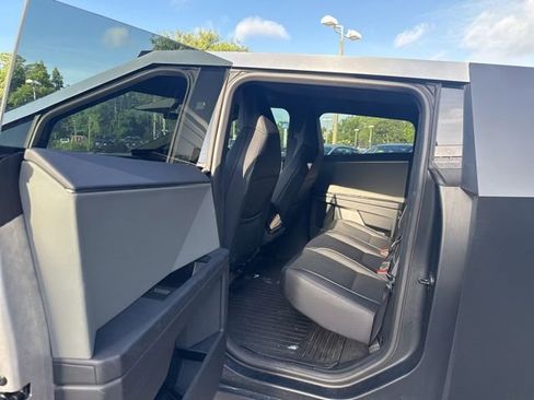 Used 2024 Tesla Cybertruck Cyberbeast AWD/4WD image 14