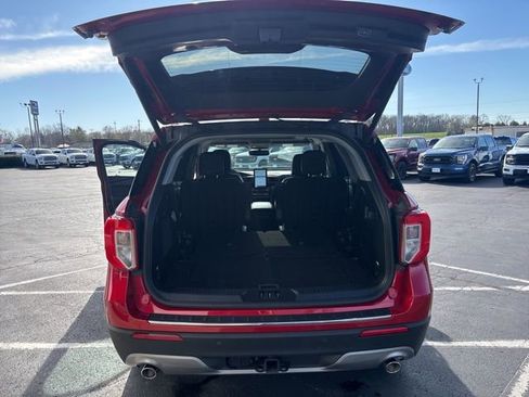 Used 2023 Ford Explorer Limited w/ Limited Technology Package image 47