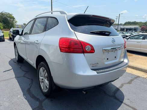 Used 2015 Nissan Rogue S w/ Convenience Package FWD image 5