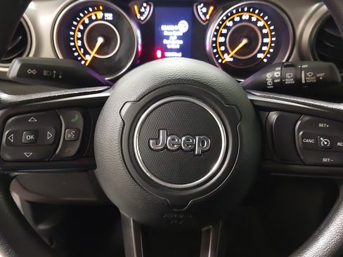 Used 2021 Jeep Wrangler Unlimited Sport image 35