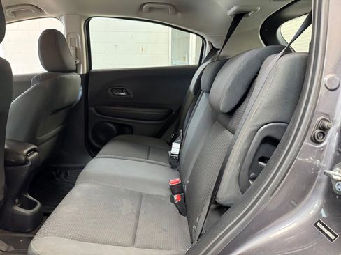 Used 2020 Honda HR-V LX image 15