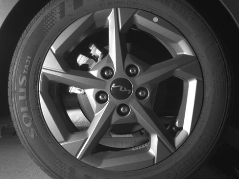 Used 2025 Kia K4 LXS image 15