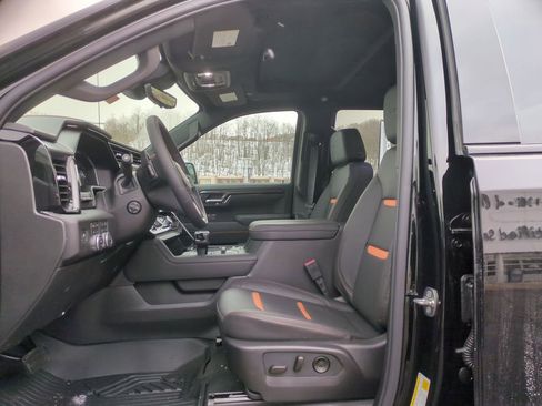 New 2026 GMC Sierra 1500 AT4 w/ AT4 Premium Package AWD/4WD image 12