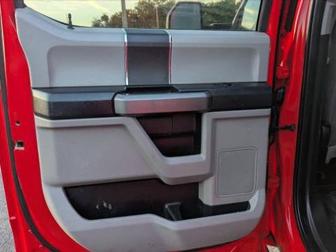 Used 2019 Ford F250 XLT w/ XLT Value Package AWD/4WD image 14
