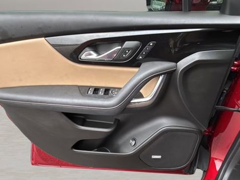 Used 2024 Chevrolet Blazer Premier w/ Driver Confidence II Package image 17