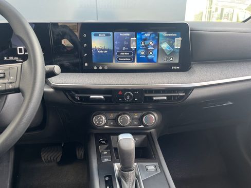 New 2026 Nissan Kicks S w/ Charging Package FWD image 18