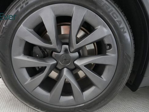 Used 2023 Tesla Model X AWD/4WD image 19
