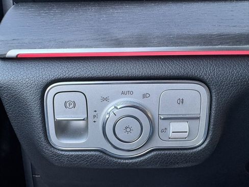 Used 2021 Mercedes-Benz GLS 450 4MATIC image 16