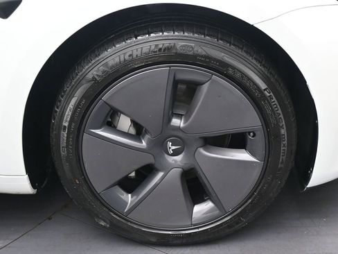 Used 2023 Tesla Model 3 Standard Range RWD image 36