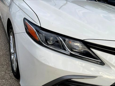 Used 2023 Toyota Camry LE image 27