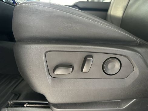 Certified 2024 Chevrolet Silverado 2500 LTZ image 16