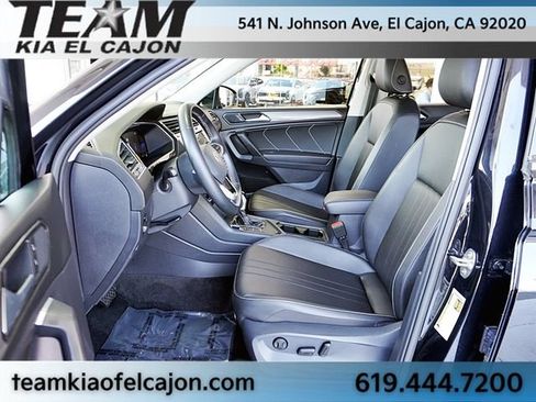 Used 2023 Volkswagen Tiguan SE FWD image 15