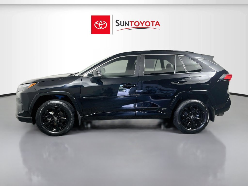 Used 2022 Toyota RAV4 SE AWD/4WD image 6