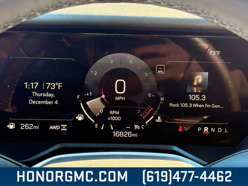 Used 2025 GMC Acadia Elevation image 33