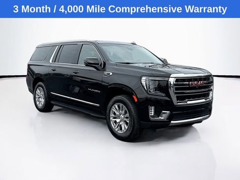Used 2022 GMC Yukon XL SLT w/ SLT Premium Package image 1