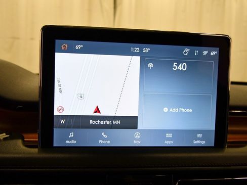 Used 2023 Lincoln Aviator Reserve w/ Equipment Group 201A image 24