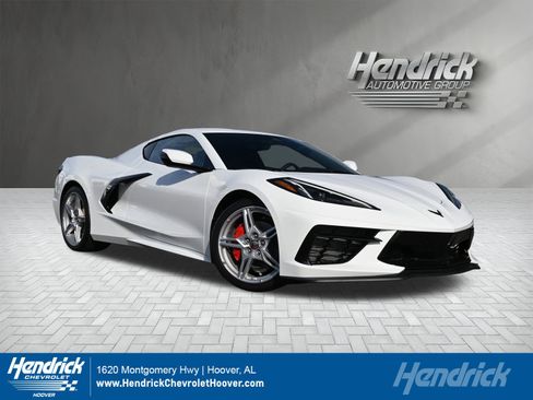 Used 2025 Chevrolet Corvette Stingray Coupe w/ 1LT image 1