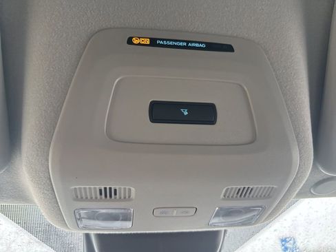New 2026 Ford Transit 250 148 High Roof RWD image 17