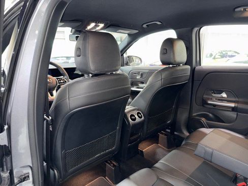 Used 2021 Mercedes-Benz GLA 250 4MATIC image 11