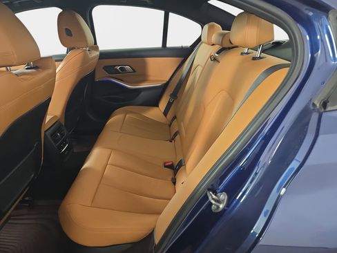 Used 2022 BMW 330i xDrive 330i xDrive w/ Driving Assistance Package image 16