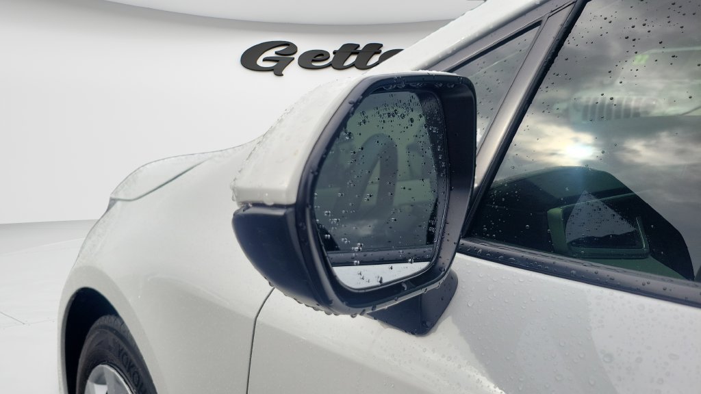 Used 2022 Toyota Corolla LE FWD image 25