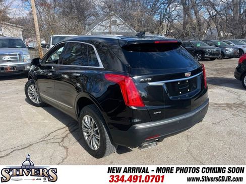 Used 2018 Cadillac XT5 Luxury w/ Driver Awareness Package image 7