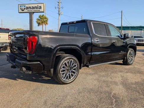 Used 2025 GMC Sierra 1500 Denali Ultimate image 3