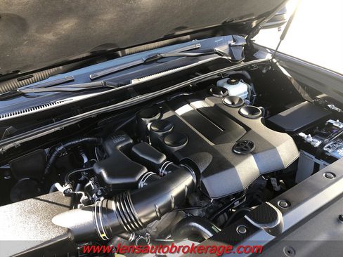 Used 2018 Toyota 4Runner TRD Pro image 24