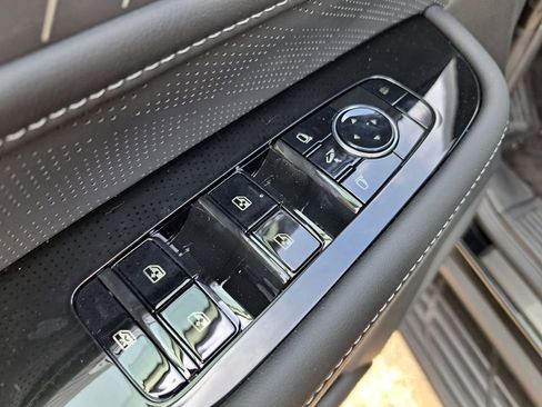 New 2026 INFINITI QX80 Autograph w/ Premium Cargo Package image 21