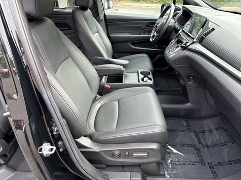 Used 2025 Honda Odyssey Sport-L image 9