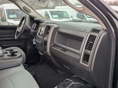 Used 2018 RAM 1500 Express w/ Express Value Package image 37