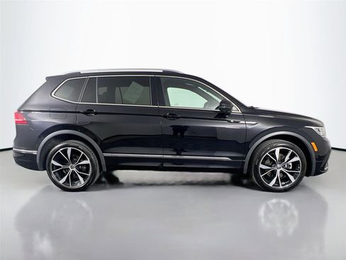 Used 2024 Volkswagen Tiguan SEL R-Line image 7