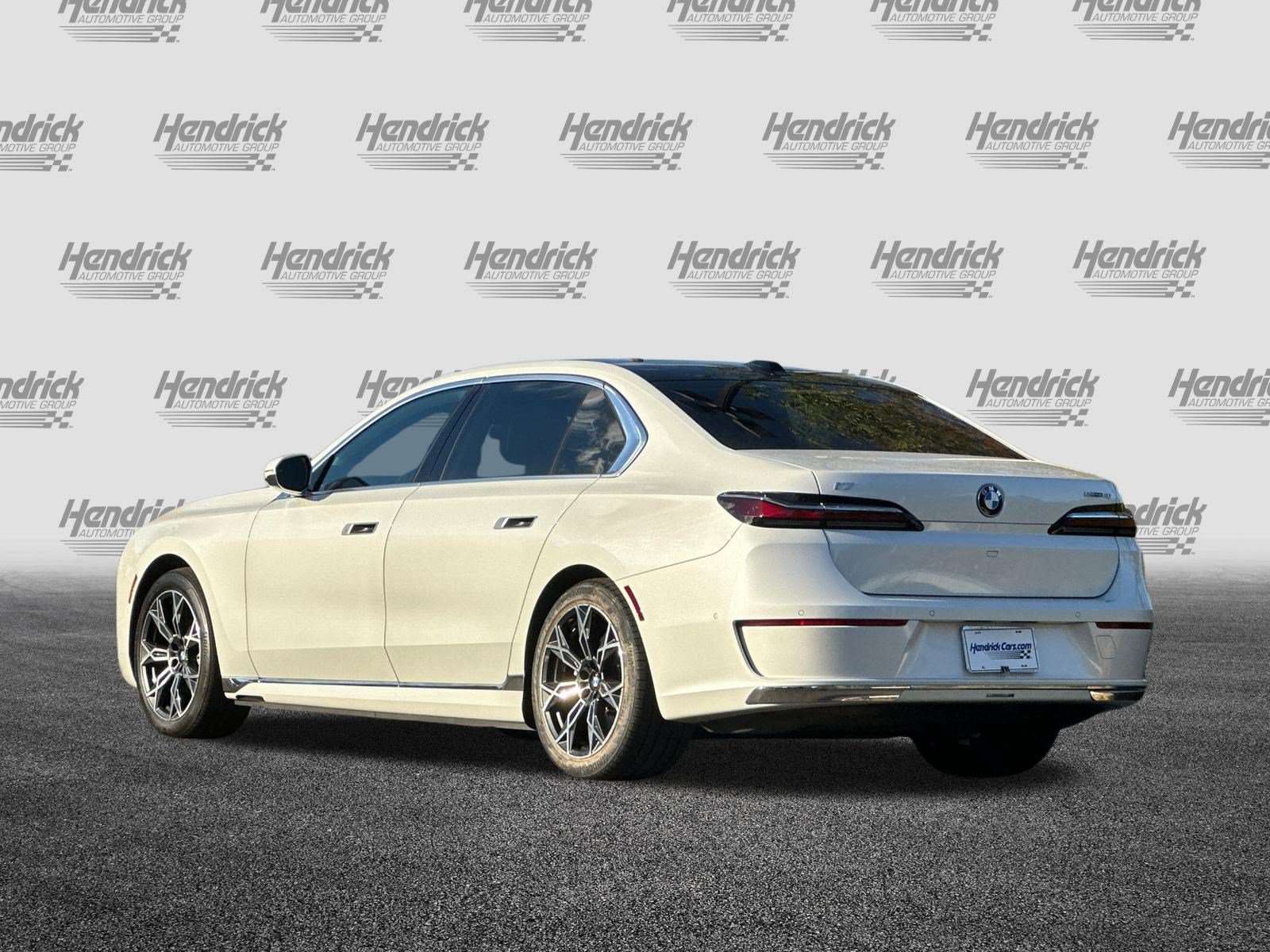 Used 2026 BMW i7 eDrive50 RWD image 7