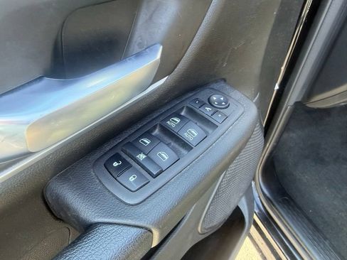 Used 2023 RAM 1500 Big Horn AWD/4WD image 16