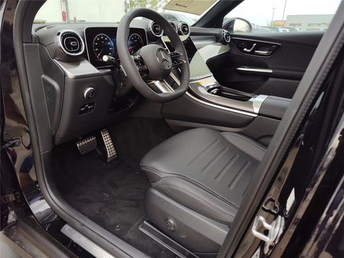 New 2026 Mercedes-Benz GLC 300 GLC 300 image 2