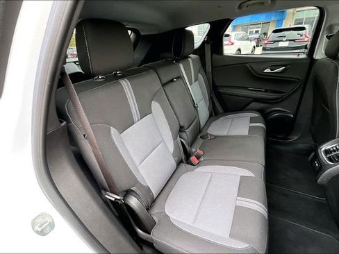 Used 2023 Chevrolet Blazer LT image 20