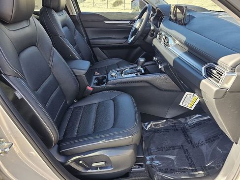 New 2025 MAZDA CX-5 AWD 2.5 S w/ Preferred Package image 18