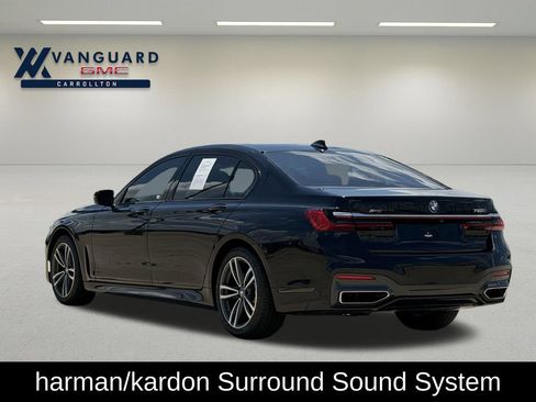 Used 2022 BMW 750i xDrive w/ M Sport Package AWD/4WD image 7