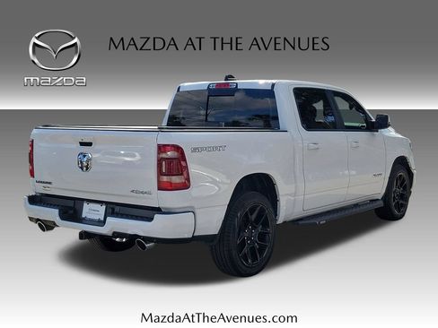 Used 2023 RAM 1500 Laramie AWD/4WD image 4